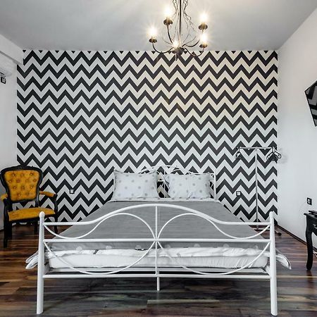 Appartamento Urban Chic Novi Sad Esterno foto